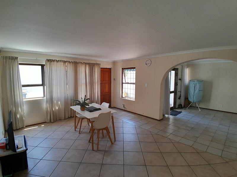 3 Bedroom Property for Sale in Rondebosch Western Cape